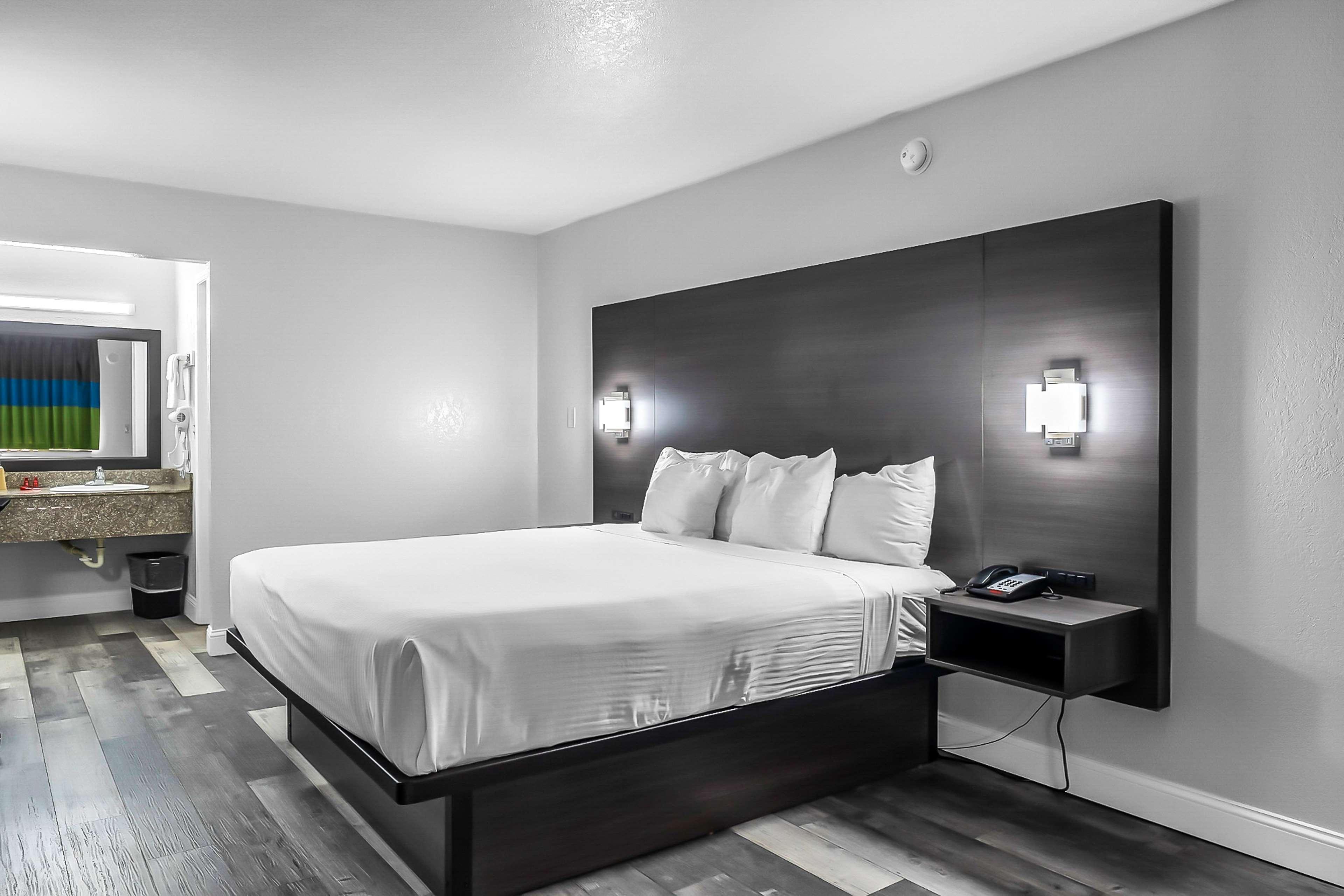 ชัวร์สเตย์ โฮเทล บาย เบสต์ เวสเทิร์น โอคลาโฮมา ซิตี้ เวสต์ Hotel โอคลาโฮมาซิตี้ ภายนอก รูปภาพ