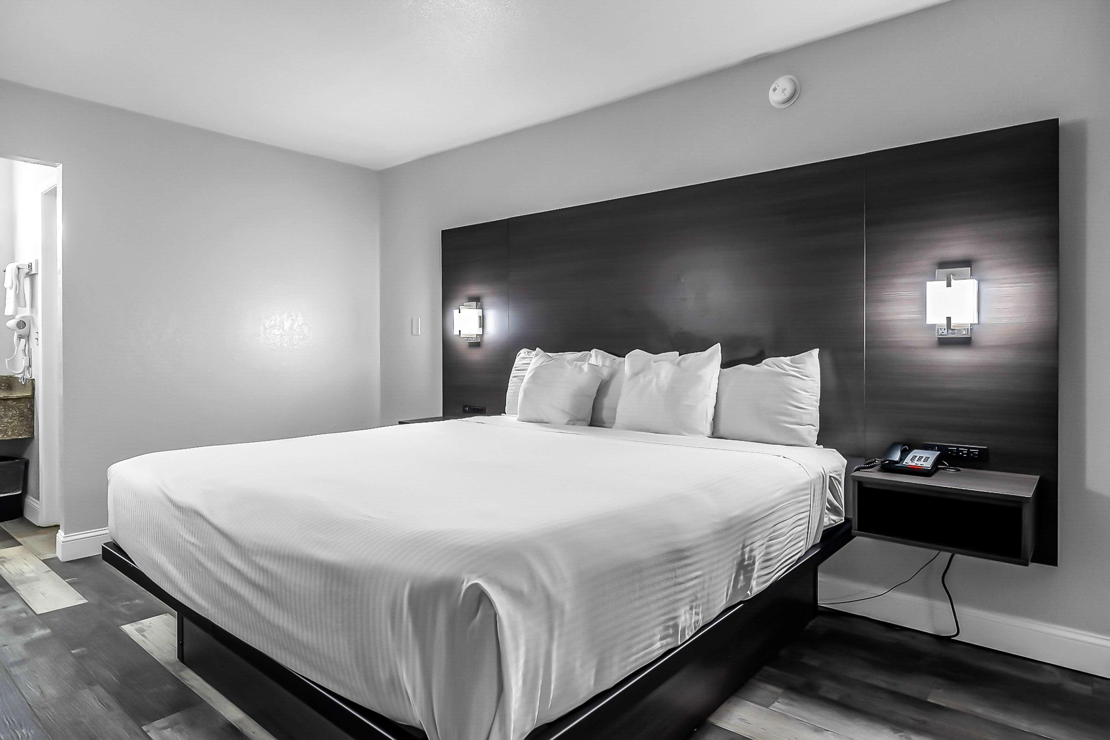 ชัวร์สเตย์ โฮเทล บาย เบสต์ เวสเทิร์น โอคลาโฮมา ซิตี้ เวสต์ Hotel โอคลาโฮมาซิตี้ ภายนอก รูปภาพ